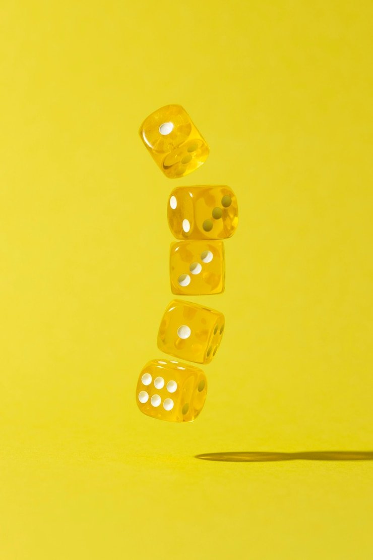 Antarmuka dashboard masterbet88 menampilkan berbagai kategori permainan slot, live casino, dan sportsbook dalam satu layar beranda